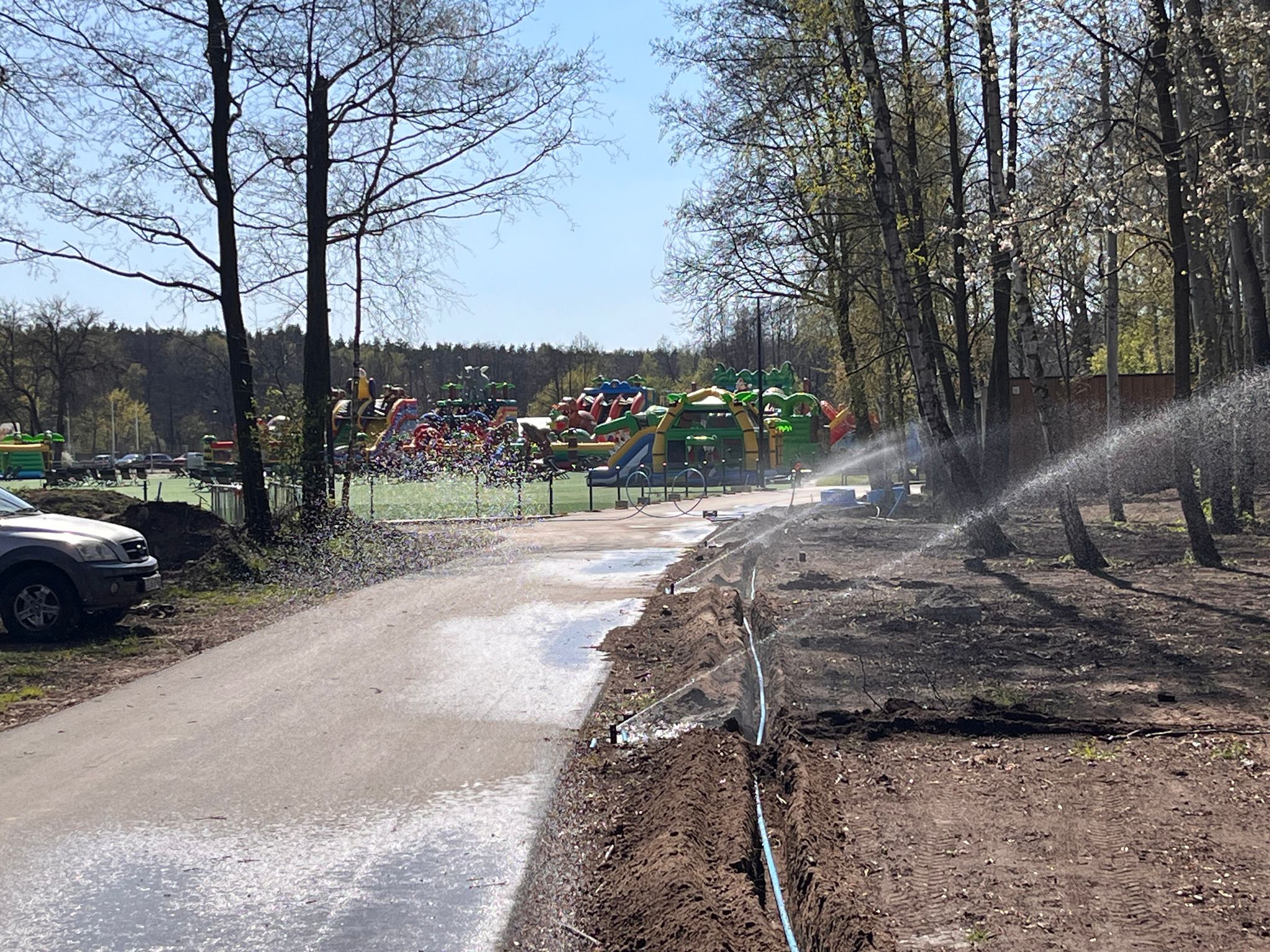 Realizacja systemu nawadniania — instalacja w trakcie pracy